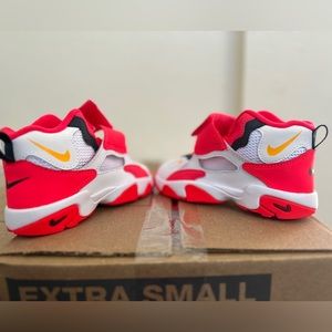 Meet your Posher, Winfred